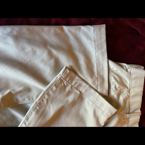 GAP Classic Khaki Pants 34 X 32 Mens Flat Front Tan Work Dress Casual - Picture 6 of 7